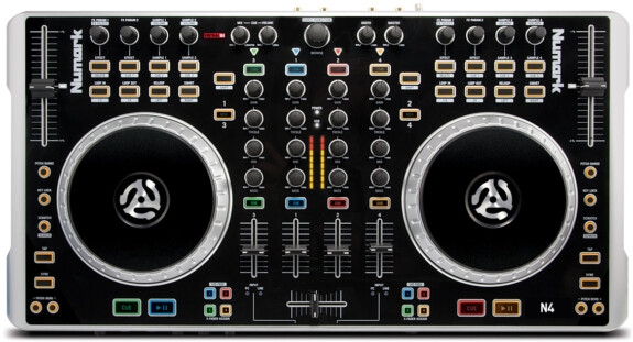 Numark N4 Testbericht: DJ-Controller für vier Decks