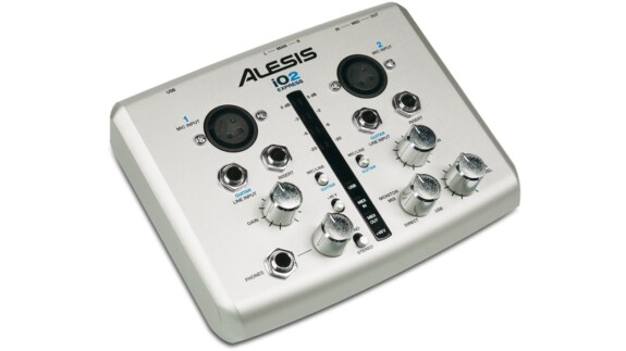 Alesis iO2 Express Testbericht: Kompaktes Audio Interface für Einsteiger