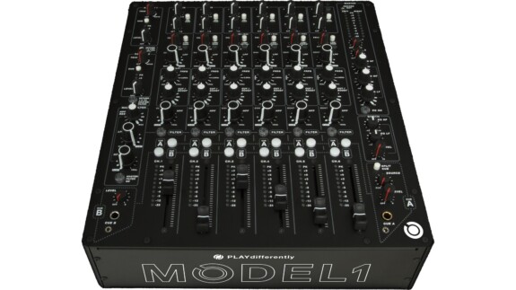 PLAYdifferently Model 1: Fortgeschrittener, kostspieliger DJ-Mixer für 6 Kanäle