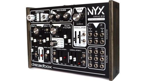 Dreadbox Nyx: Analoger Synthesizer mit modularen Freiheiten