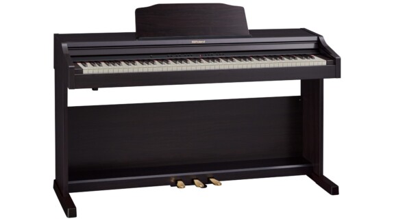 Roland RP501R: Digitalpiano für die ganze Familie