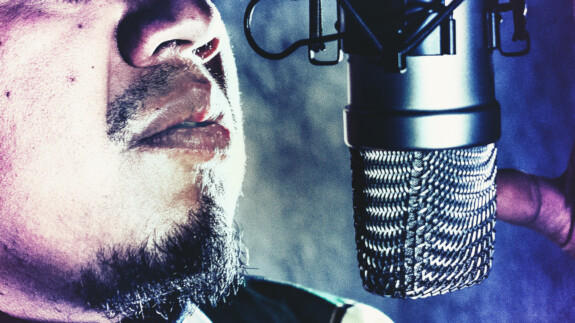 Vocals doppeln: Tipps, Tricks und die Handgriffe der Profis