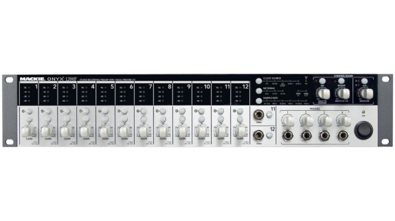 Mackie Onyx 1200F Test: FireWire Audio MIDI Interface