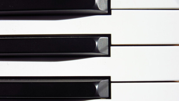 Keys: Digitalpianos, Synthesizer & Co.