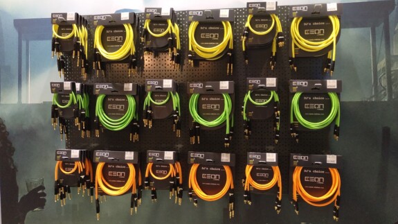 CEON Cables: Farbenfrohe Kabel für DJs