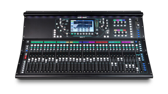 Allen & Heath SQ-7: 48-Kanal-Konsole mit USB Audio Interface