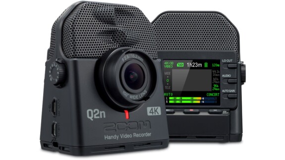 Zoom Q2n-4K: Superkompakte 4K-Kamera für Musiker, Podcaster & Co.