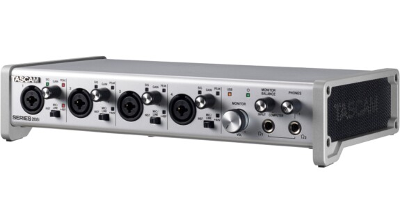 Tascam Series 208i Test: Anschlüsse für eine ganze Band