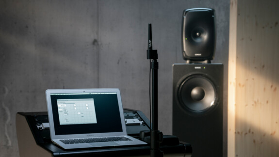 Genelec W371A: Adaptives Woofer-System für die hauseigenen Studiomonitore