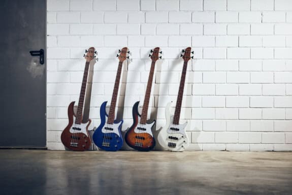 Harley Benton JP-45: Neuer Bass im J-Style