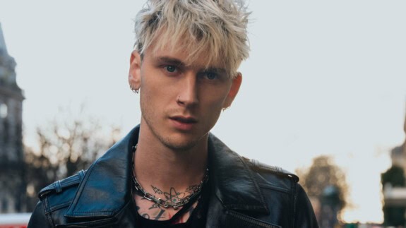 Machine Gun Kelly im Porträt