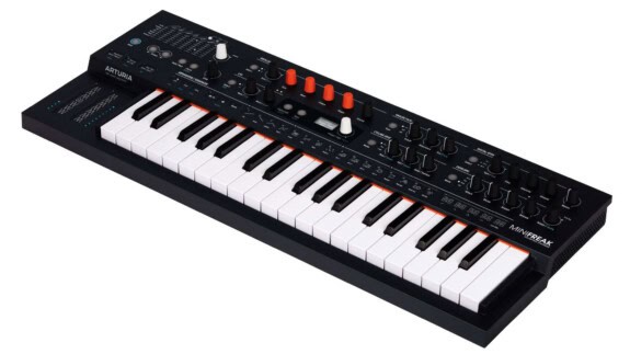 Arturia MiniFreak Test: Hybrider Poly-Synth mit sechs Stimmen