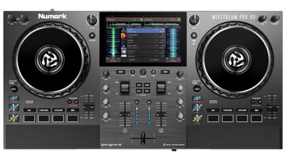 Numark Mixstream Pro GO Test: Mobiler DJ-Controller mit eingebautem Akku