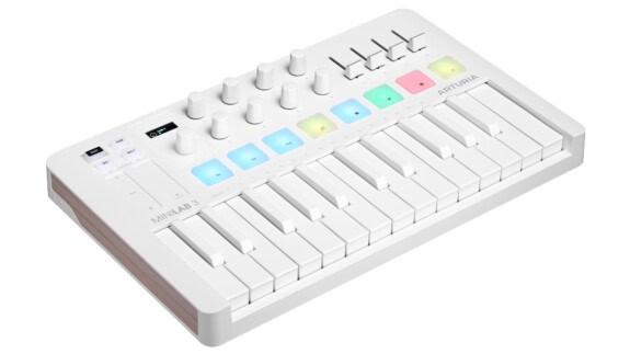 Arturia MiniLab 3 Alpine White: Strahlender Keyboard-Controller