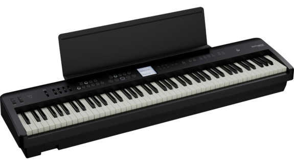 Roland FP-E50 Test: Stage Piano und Keyboard in Einem