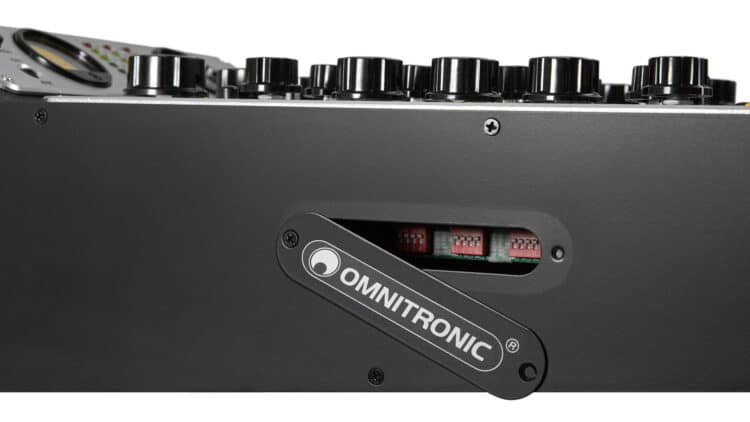 Omnitronic TRM-222 Test