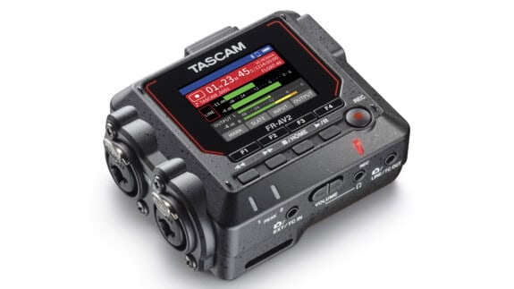 Tascam FR-AV2: Ultrakompakter Recorder für unterwegs