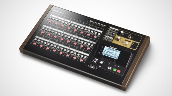 Tascam Studio Bridge: Zwei Geräte in Einem